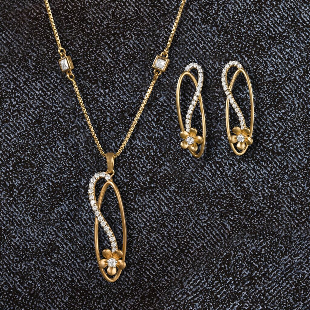 gold chain daily wear at Neelkanth Gold and Diamonds Bangalore