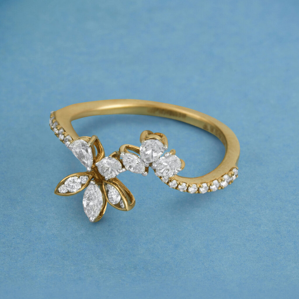 Everyday jewewllery at neelkanth gold and diamonds.