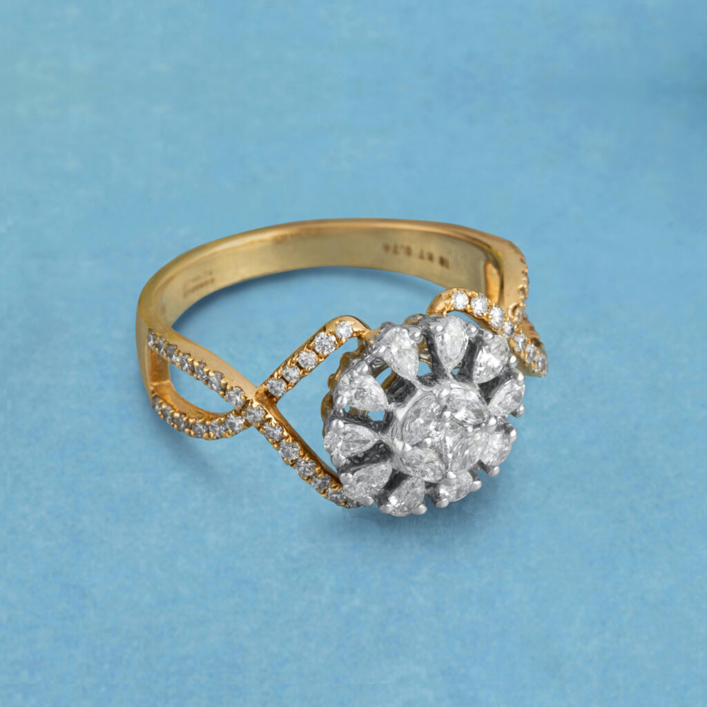 Ring made of gold and embeded with diamonds